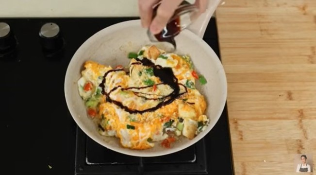 Resep orak-arik tahu telur. (YouTube Chef Devina)